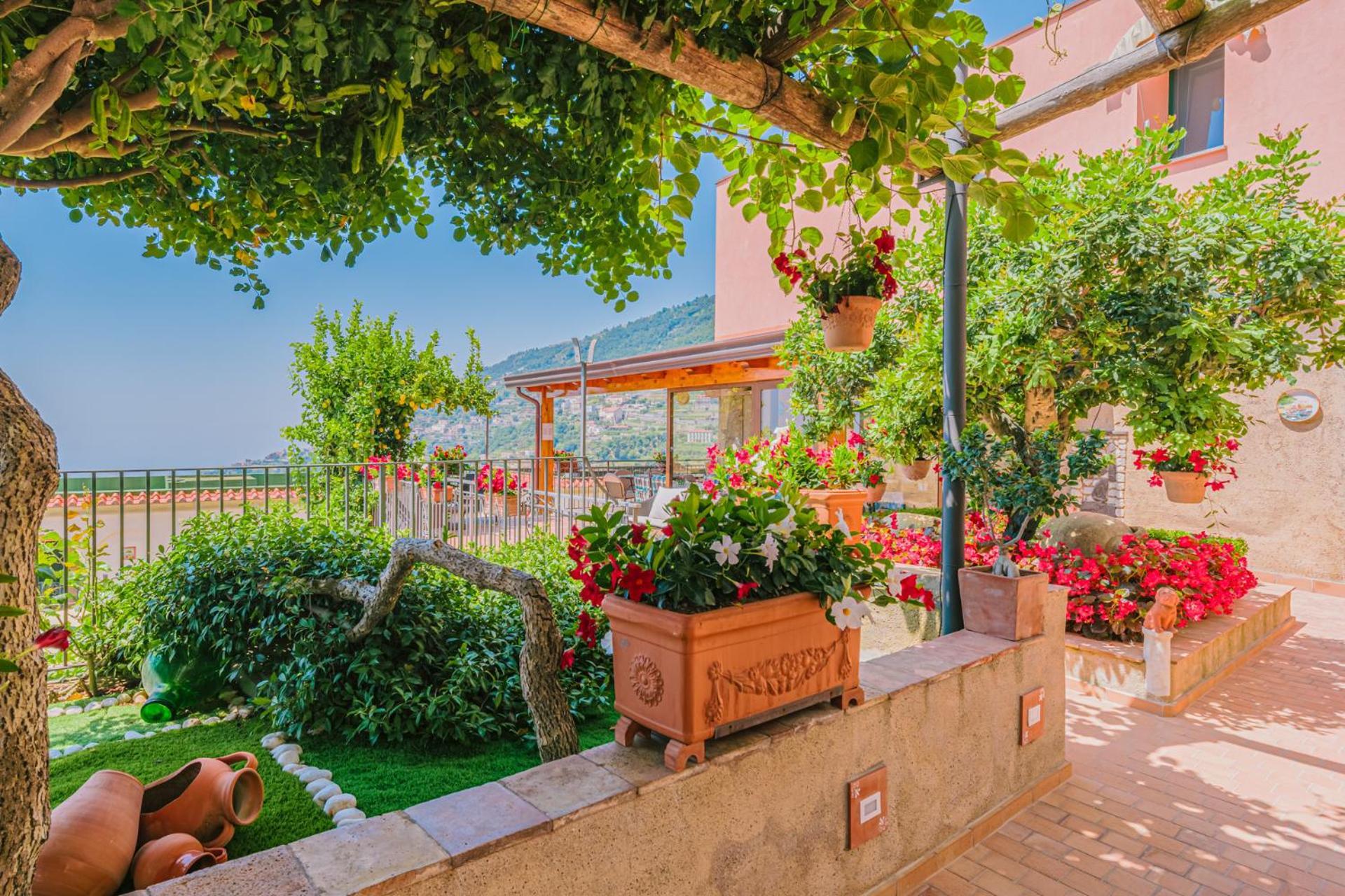 B&B Il Cortile Ravello Ngoại thất bức ảnh